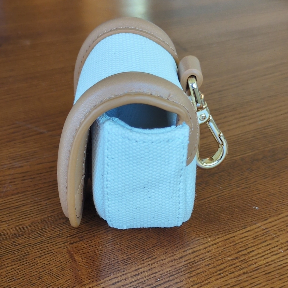 Lululemon Mini Pouch Bag Charm - Picture 3 of 5